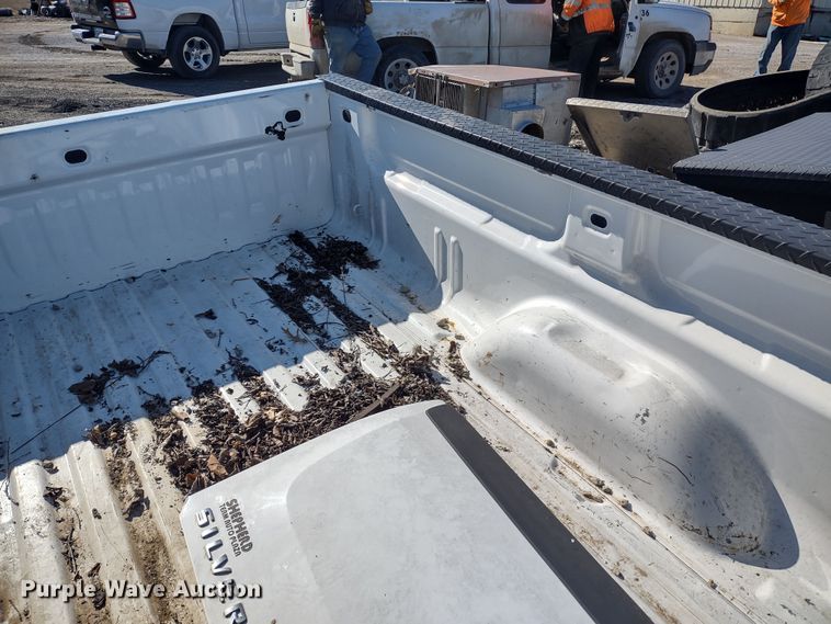 image for item DR8212 Chevrolet Silverado 2500HD  pickup truck bed