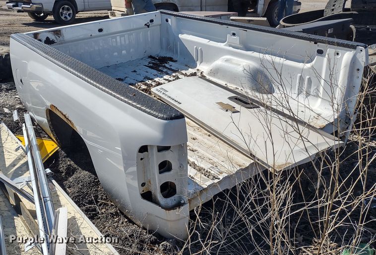 image for item DR8212 Chevrolet Silverado 2500HD  pickup truck bed