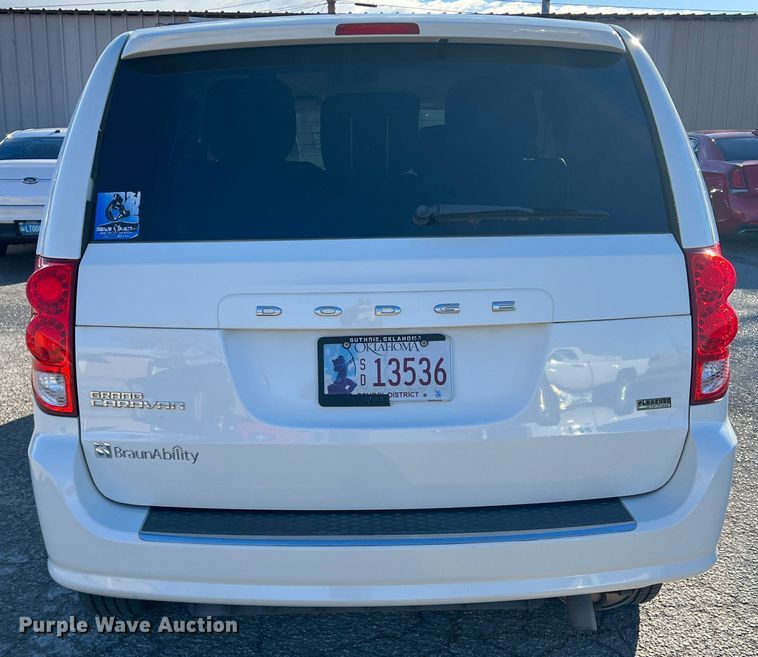 image for item DS2744 2011 Dodge Grand Caravan  handicap accessible van