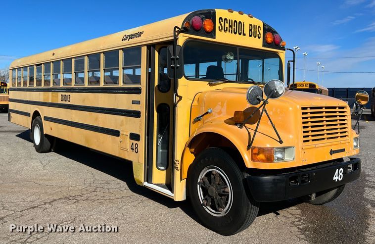 image for item DS2745 1993 International 3800  school bus