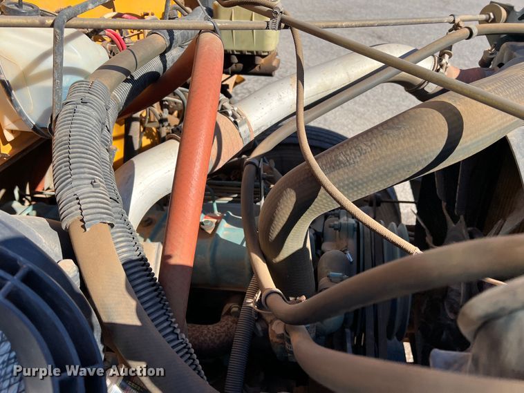 image for item DS2745 1993 International 3800  school bus