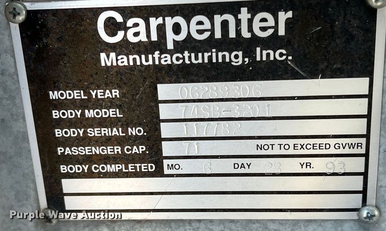 image for item DS2745 1993 International 3800  school bus