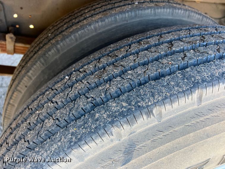 image for item DS2747 1992 International 3800  school bus