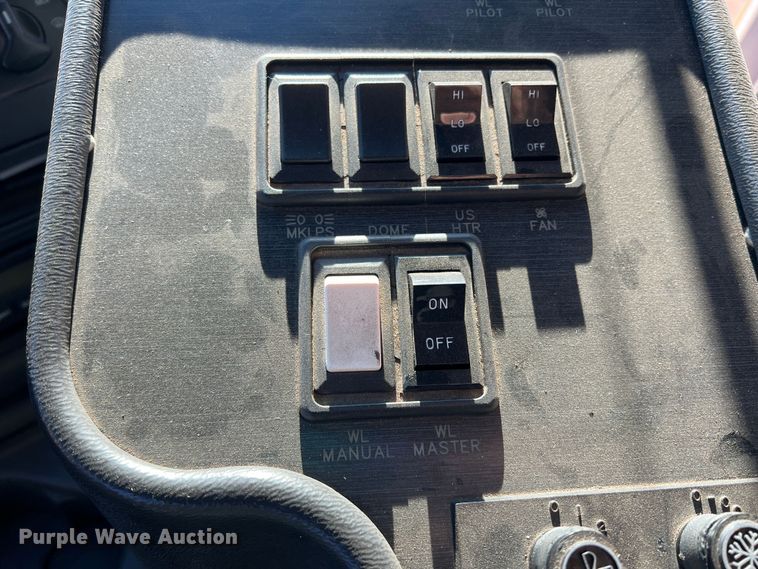 image for item DS2748 2005 Blue Bird E450 Super Duty  school bus