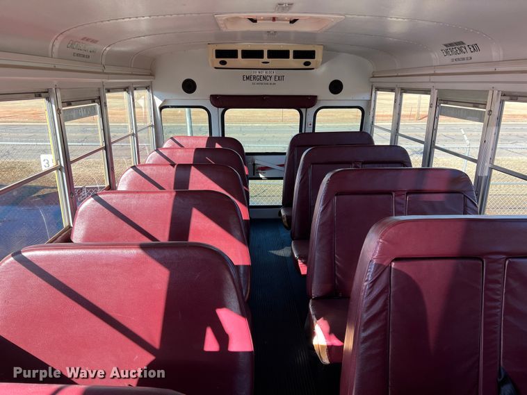 image for item DS2748 2005 Blue Bird E450 Super Duty  school bus