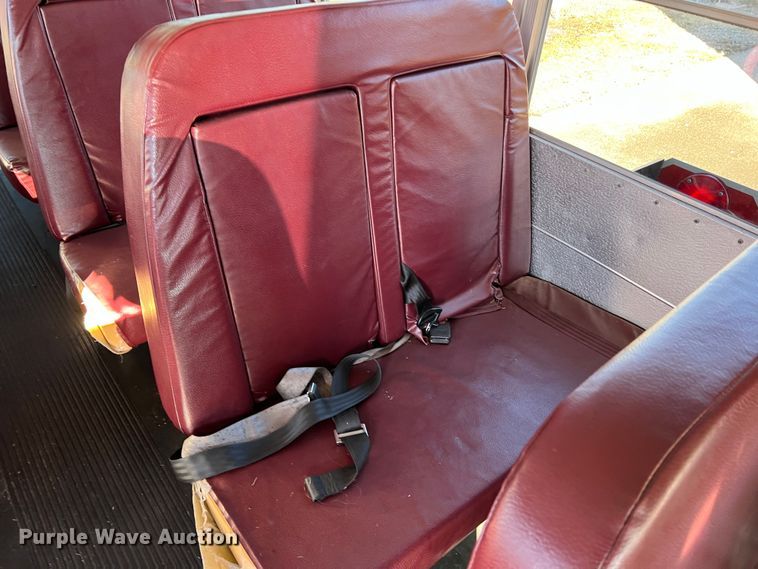 image for item DS2748 2005 Blue Bird E450 Super Duty  school bus