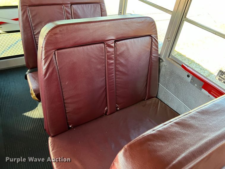 image for item DS2748 2005 Blue Bird E450 Super Duty  school bus