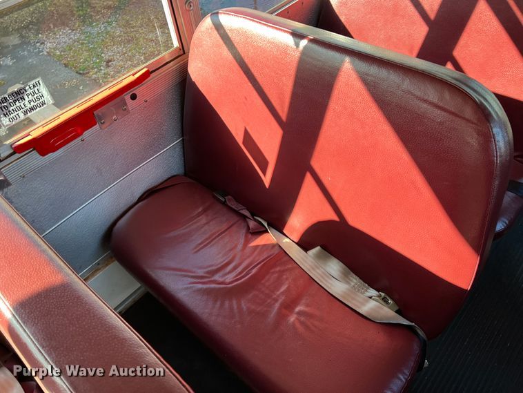 image for item DS2748 2005 Blue Bird E450 Super Duty  school bus