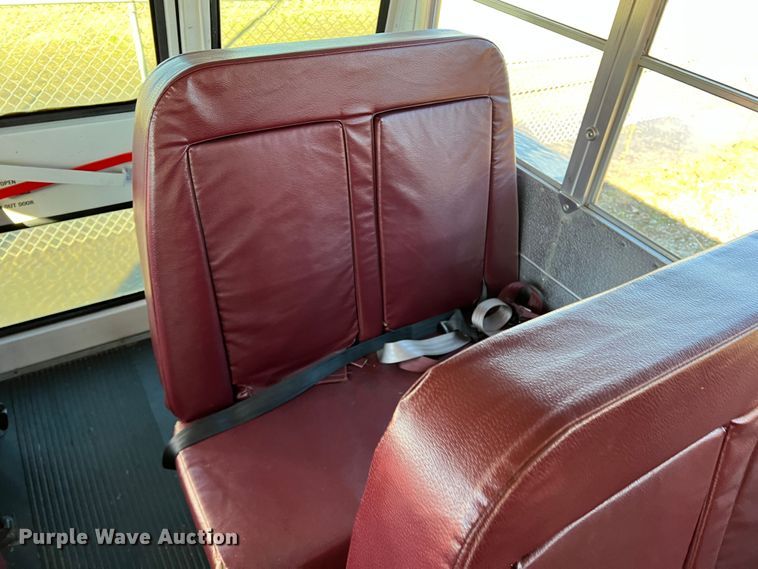 image for item DS2748 2005 Blue Bird E450 Super Duty  school bus