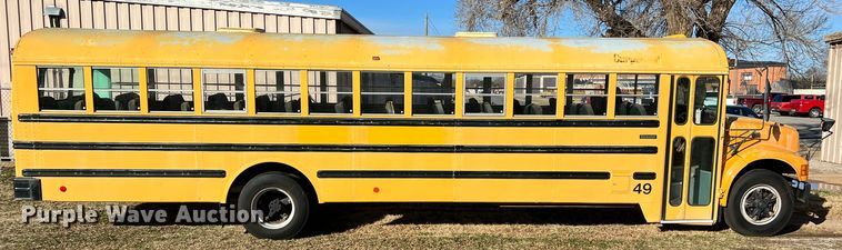 image for item DS2749 1995 International 3800  school bus