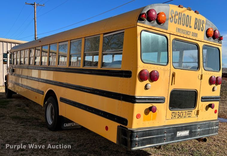 image for item DS2749 1995 International 3800  school bus