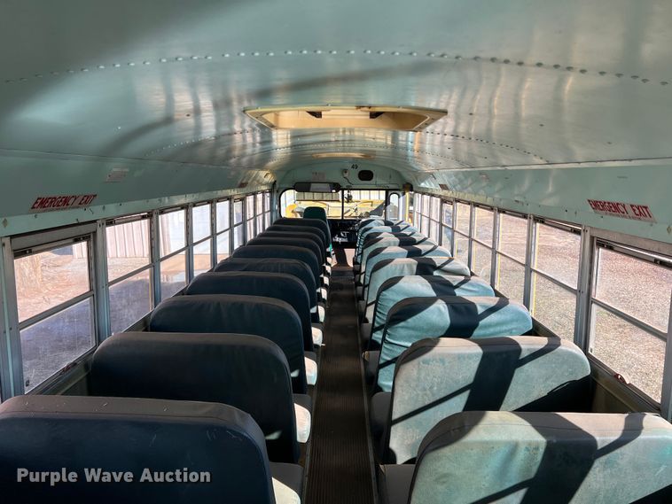 image for item DS2749 1995 International 3800  school bus