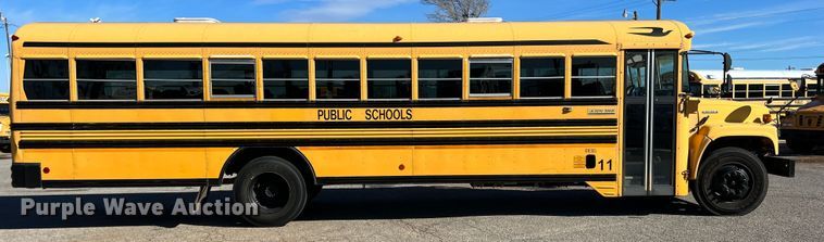 image for item DS2750 1999 Blue Bird  school bus