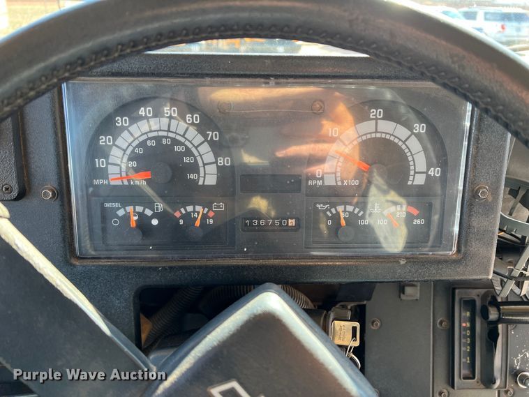 image for item DS2750 1999 Blue Bird  school bus