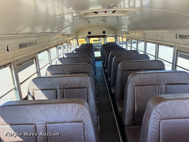 image for item DS2750 1999 Blue Bird  school bus