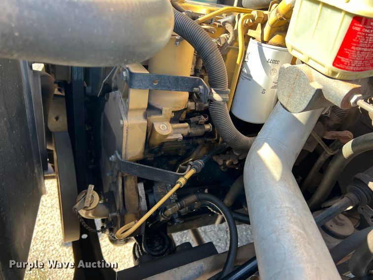 image for item DS2750 1999 Blue Bird  school bus