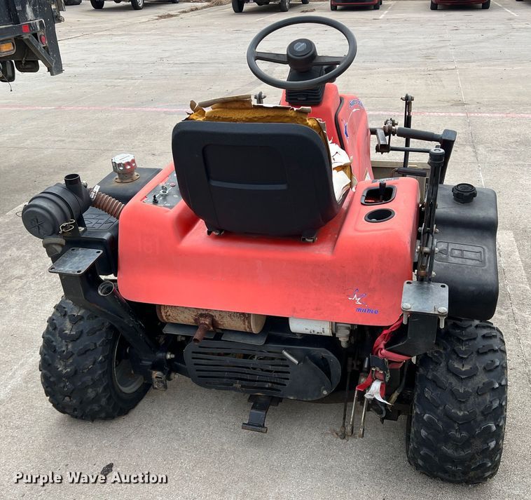 image for item DS2754 Smithco Super Star 42-011  bunker rake