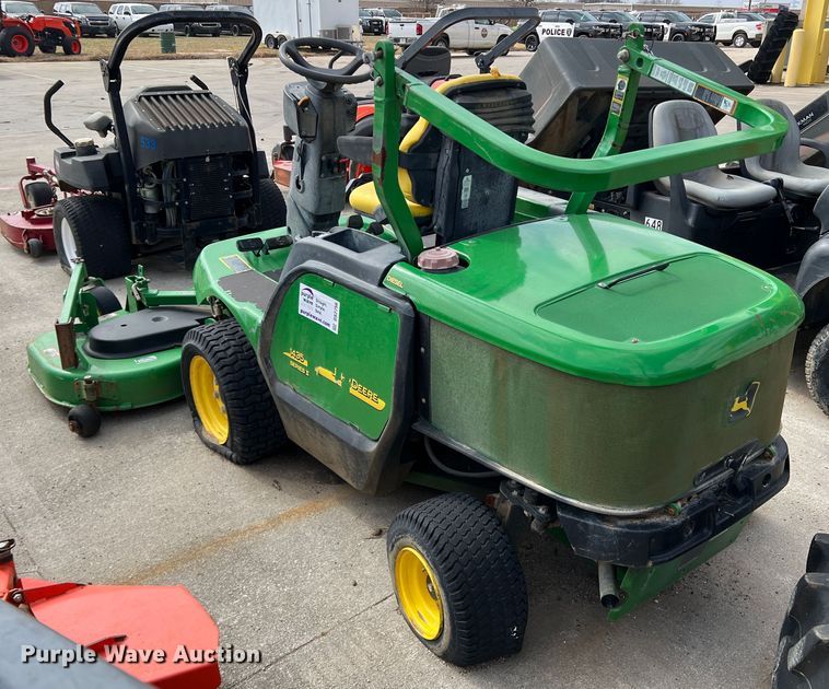 image for item DS2756 John Deere 1435  ZTR lawn mower