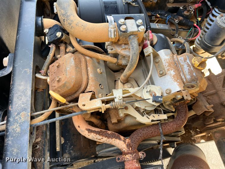 image for item DS2758 Toro Workman  utility vehicle