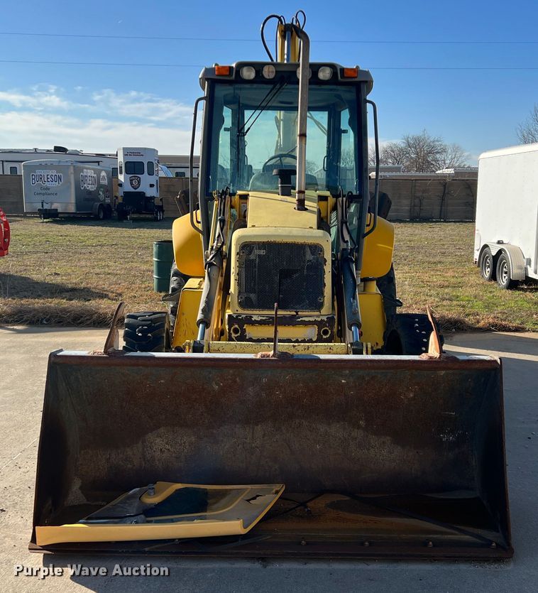 image for item DS2760 2008 New Holland B95LR  backhoe