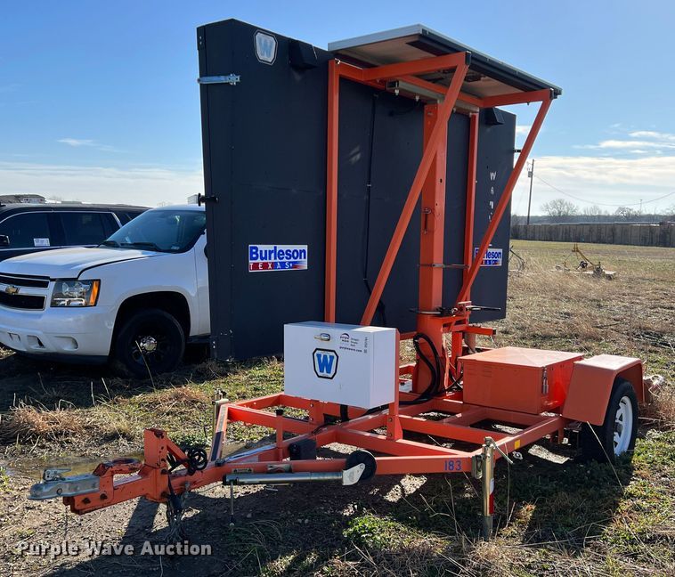 image for item DS2761 2009 Wanco  message board trailer