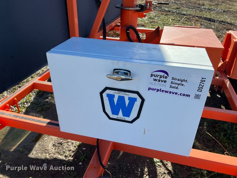 image for item DS2761 2009 Wanco  message board trailer