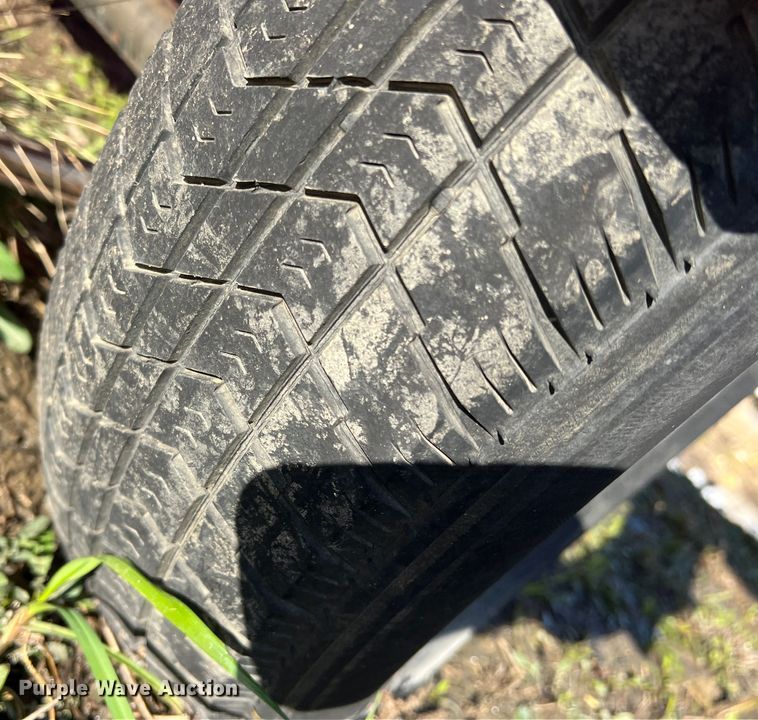 image for item DS2761 2009 Wanco  message board trailer