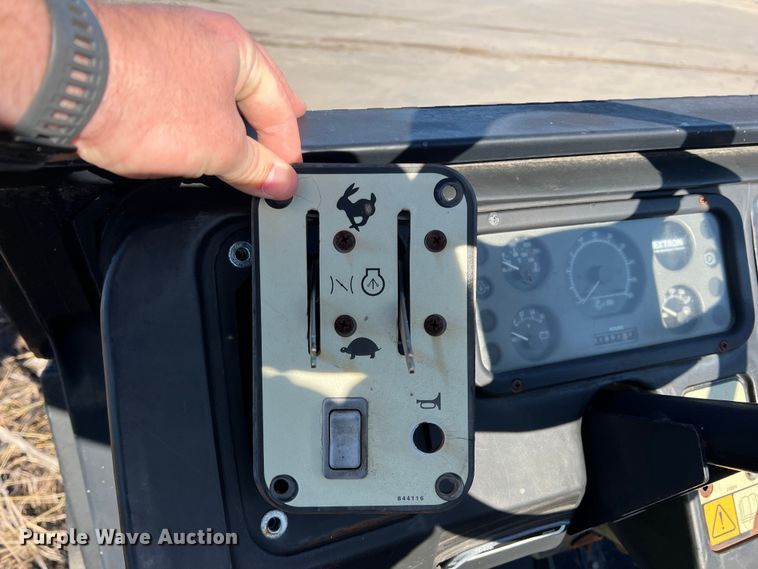 image for item DS2762 Textron  utility vehicle