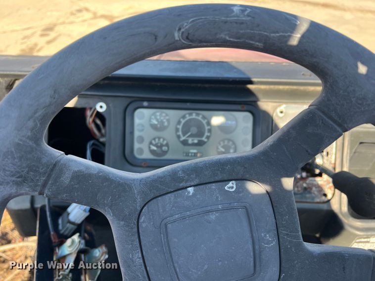 image for item DS2762 Textron  utility vehicle