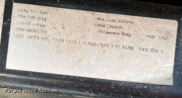 image for item DS2762 Textron  utility vehicle