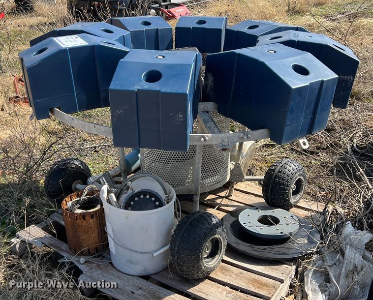 image for item DS2763 (2) Agua Master aerator fountains