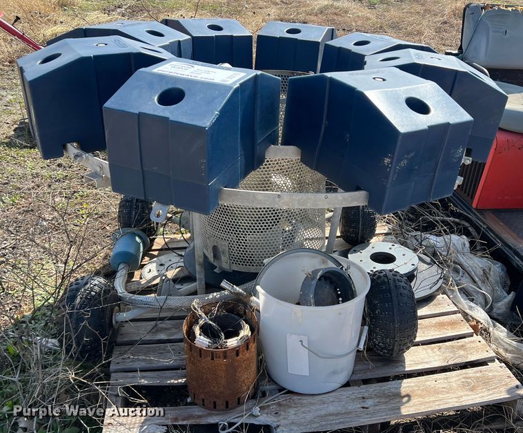 image for item DS2763 (2) Agua Master aerator fountains