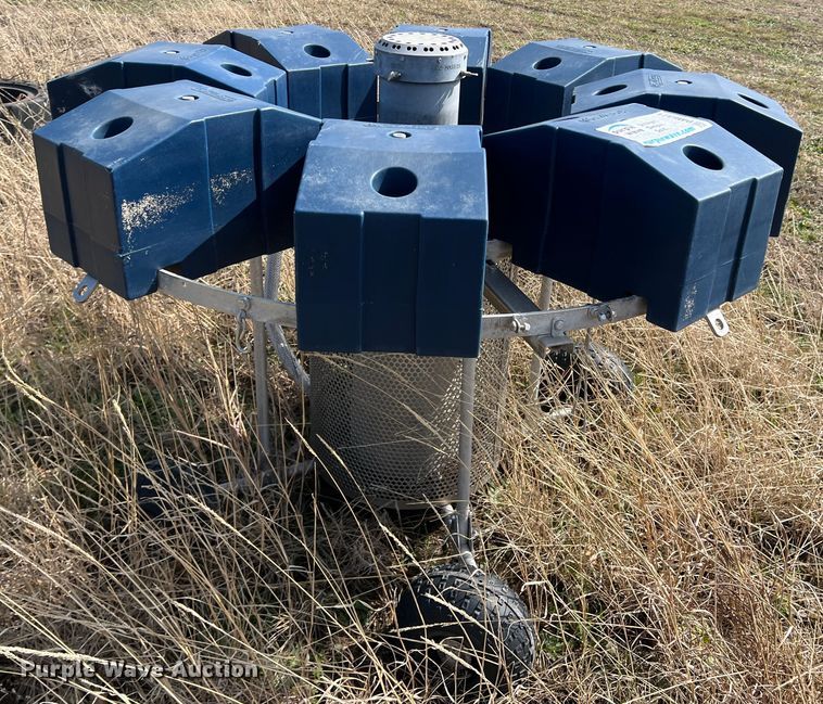 image for item DS2763 (2) Agua Master aerator fountains