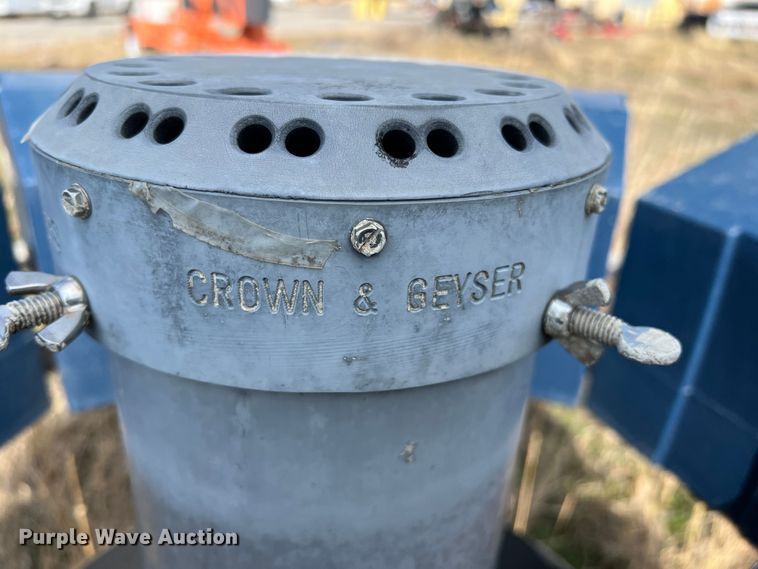 image for item DS2763 (2) Agua Master aerator fountains