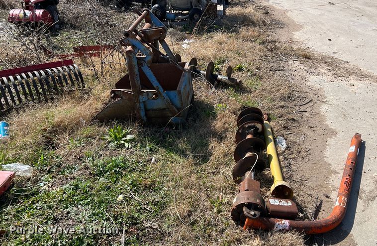 image for item DS2764 (4) pieces of ag equipment