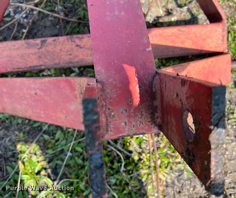 image for item DS2764 (4) pieces of ag equipment