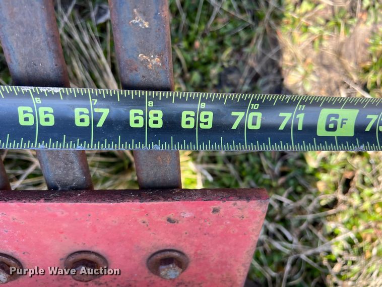 image for item DS2764 (4) pieces of ag equipment