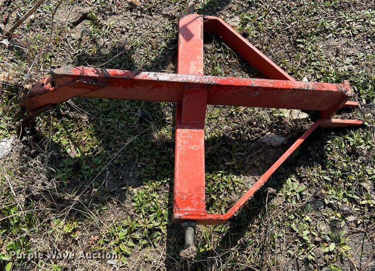image for item DS2764 (4) pieces of ag equipment