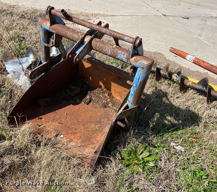 image for item DS2764 (4) pieces of ag equipment