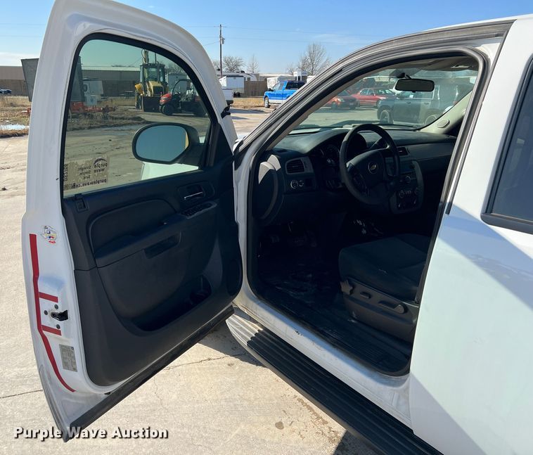 image for item DS2766 2013 Chevrolet Tahoe Police  SUV