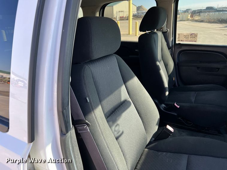 image for item DS2766 2013 Chevrolet Tahoe Police  SUV