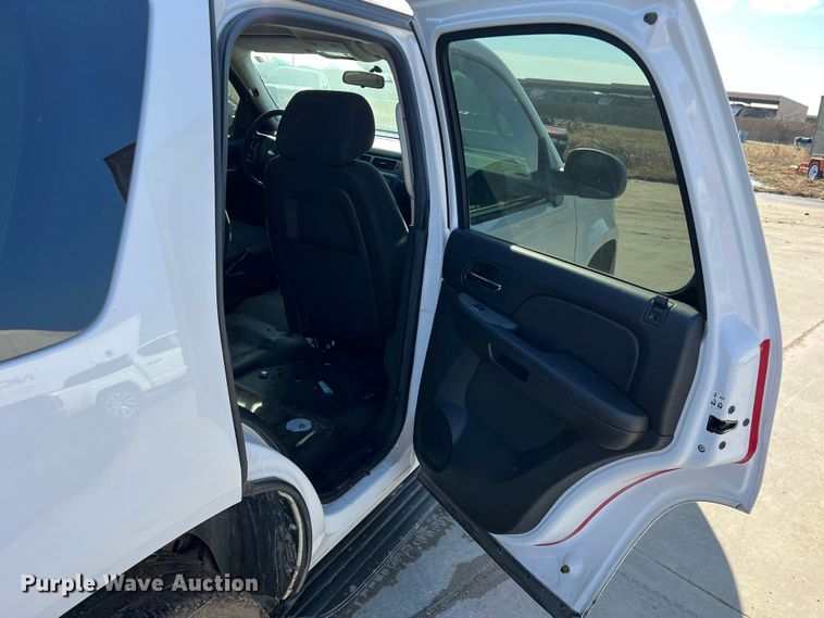 image for item DS2766 2013 Chevrolet Tahoe Police  SUV