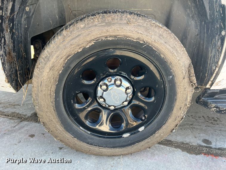 image for item DS2766 2013 Chevrolet Tahoe Police  SUV