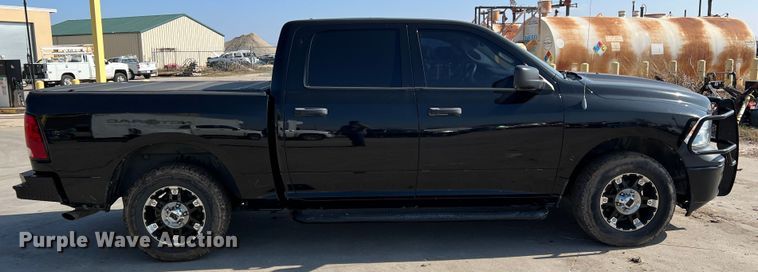 image for item DS2775 2013 Dodge Ram 1500  Crew Cab pickup truck