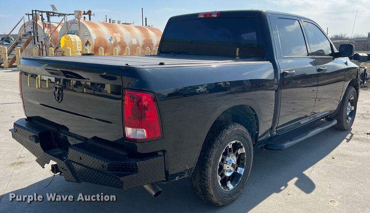 image for item DS2775 2013 Dodge Ram 1500  Crew Cab pickup truck