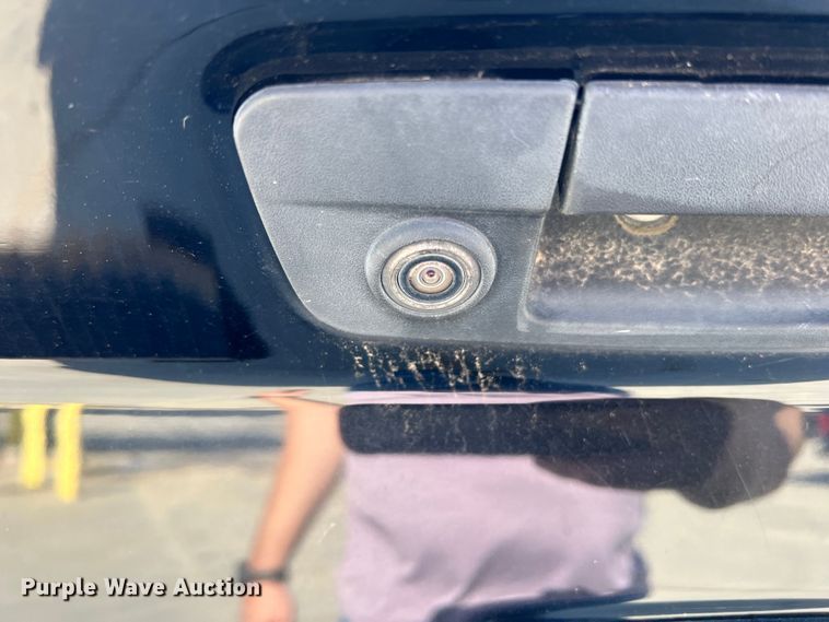 image for item DS2775 2013 Dodge Ram 1500  Crew Cab pickup truck