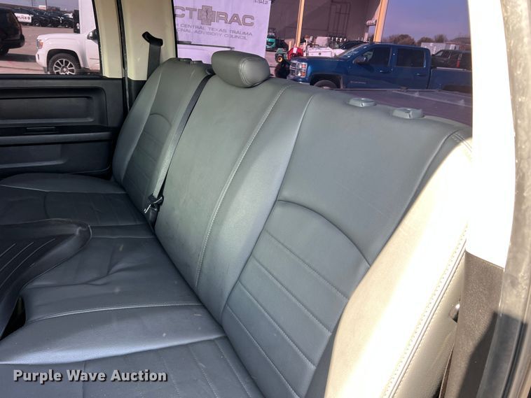 image for item DS2775 2013 Dodge Ram 1500  Crew Cab pickup truck