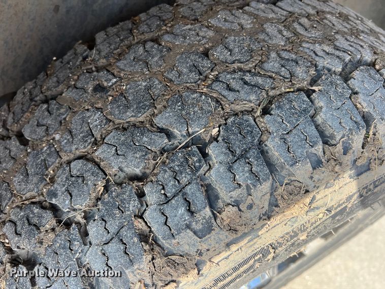 image for item DS2775 2013 Dodge Ram 1500  Crew Cab pickup truck