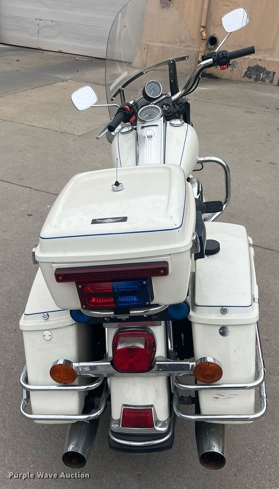 image for item GA9653 2008 Harley Davidson Road King Police  motorcycle