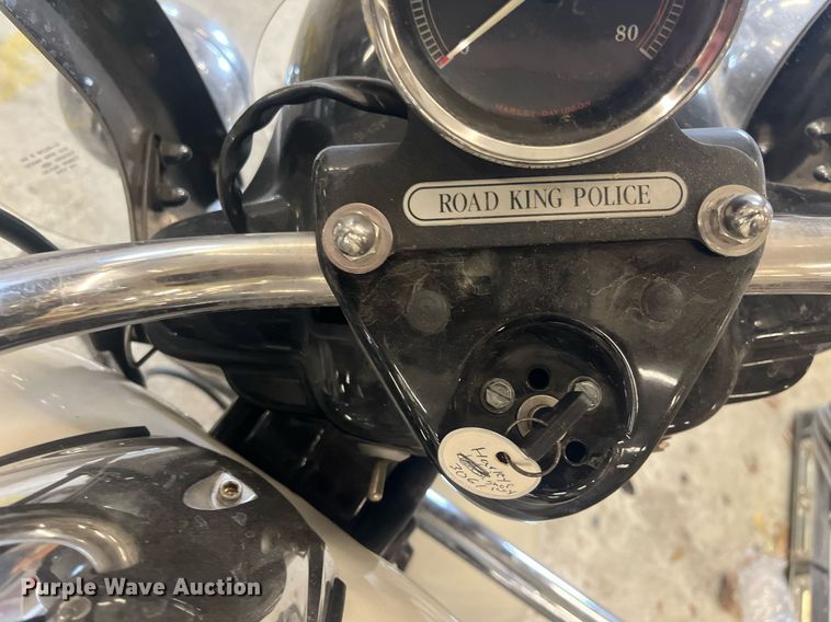 image for item GA9653 2008 Harley Davidson Road King Police  motorcycle